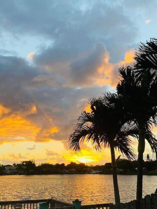 Lakefront Retreat Villa Water View Fishing Casino Fort Lauderdale Eksteriør billede